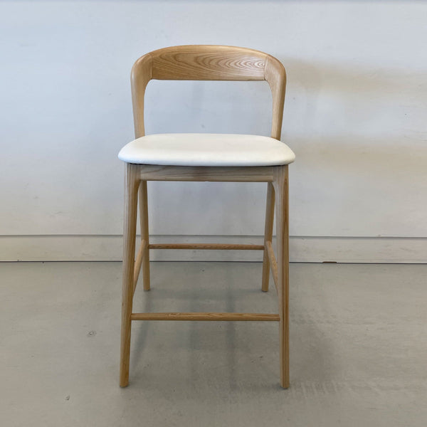 Shannen : Bar Stool Natural Ash