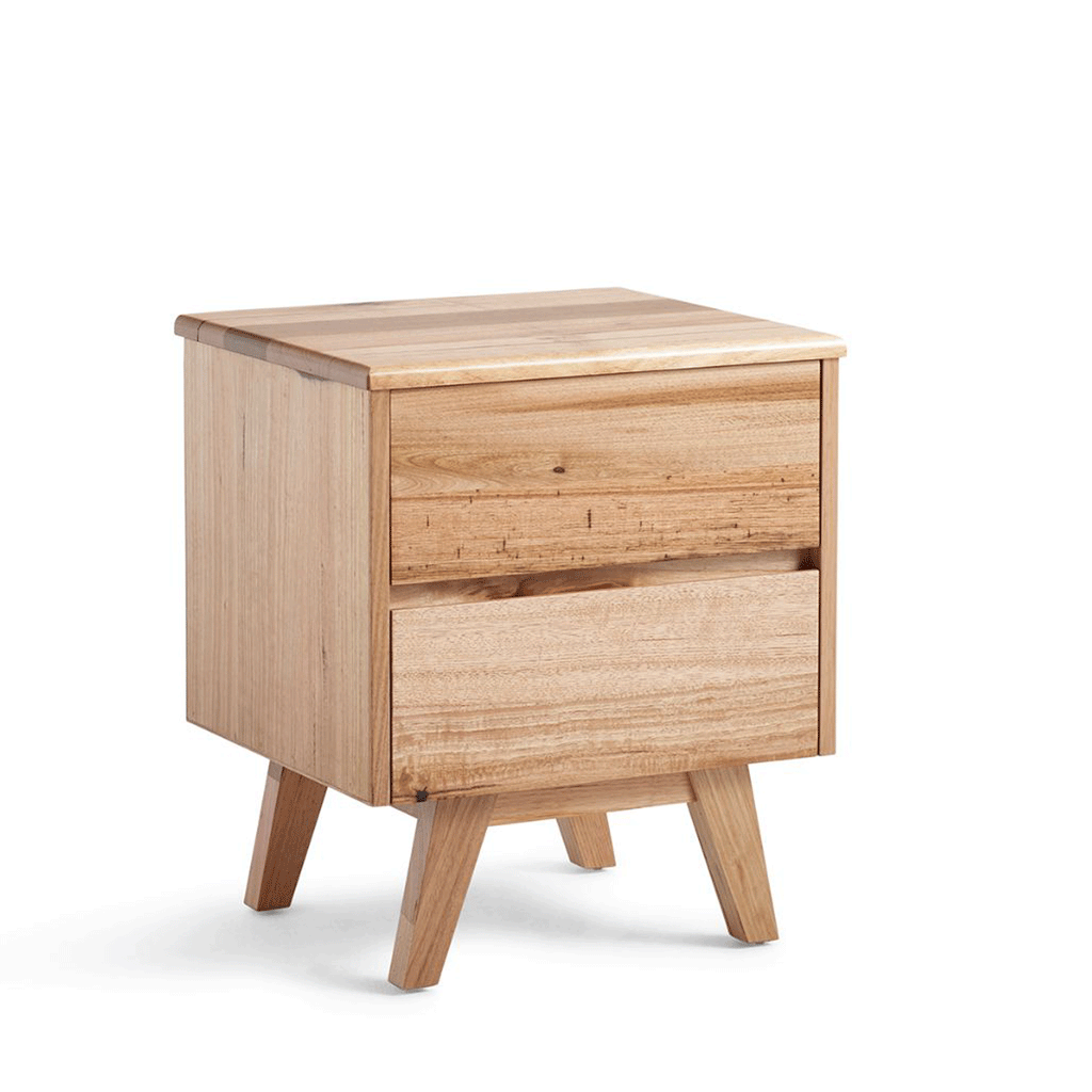 Windsor : Bedside Table